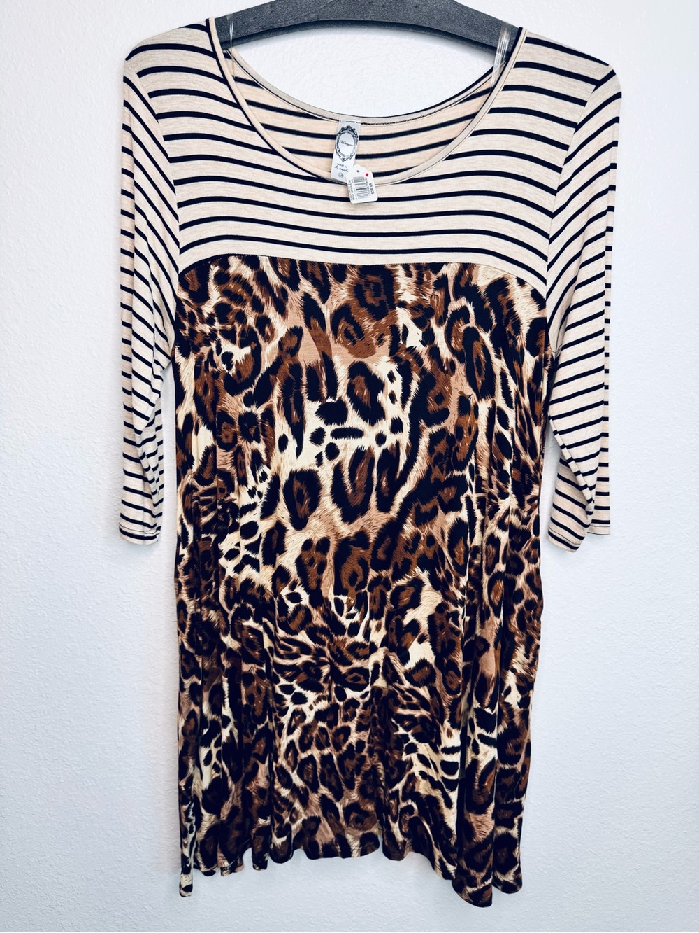 NWT HoneyMe Tunic Long Top Animal Print Stripe 3/4 Sleeves M